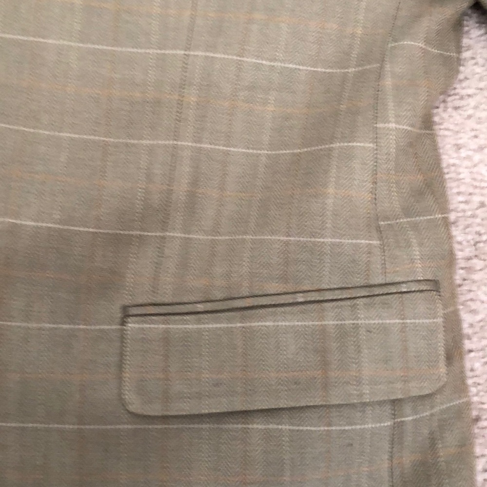Beautiful men’s Izod blazer - Picture 3 of 3